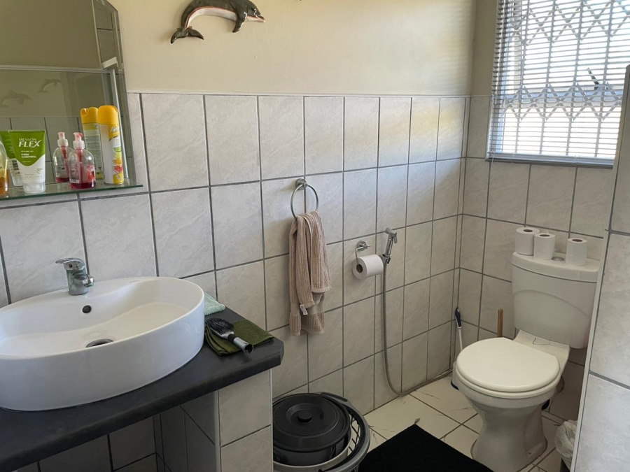 5 Bedroom Property for Sale in Bathurst Rural Eastern Cape